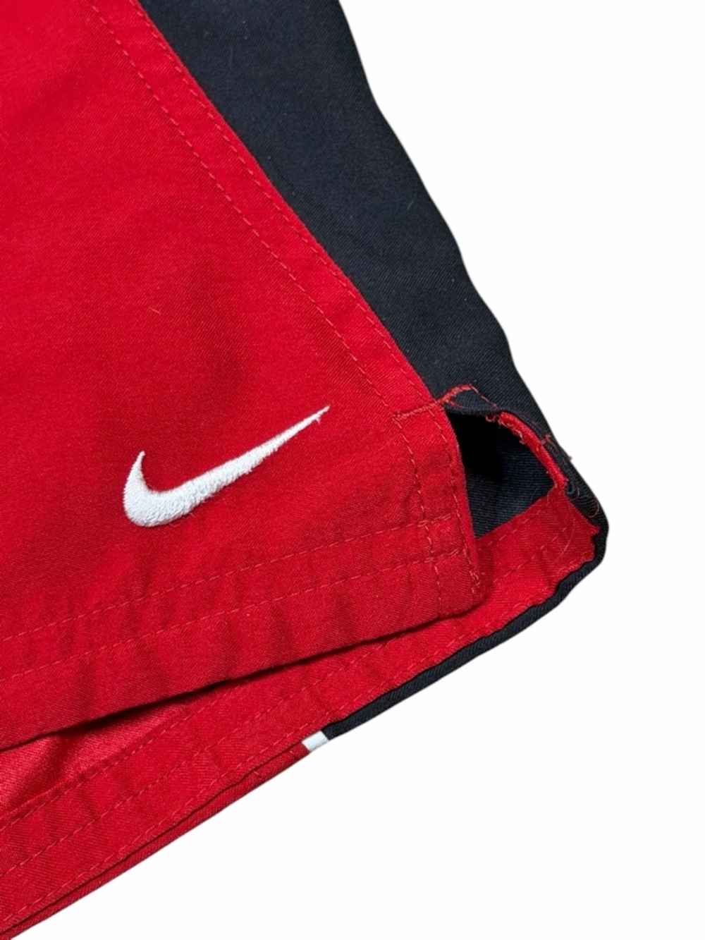 10/$25🦋 Vintage Nike Red & Black Athletic Shorts - Size Large - Picture 2 of 11